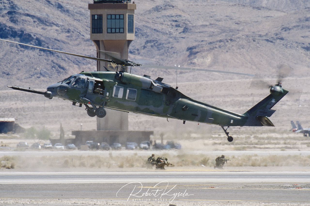 Sikorsky SH-60 BLACKHAWK - © by Robert Kysela
