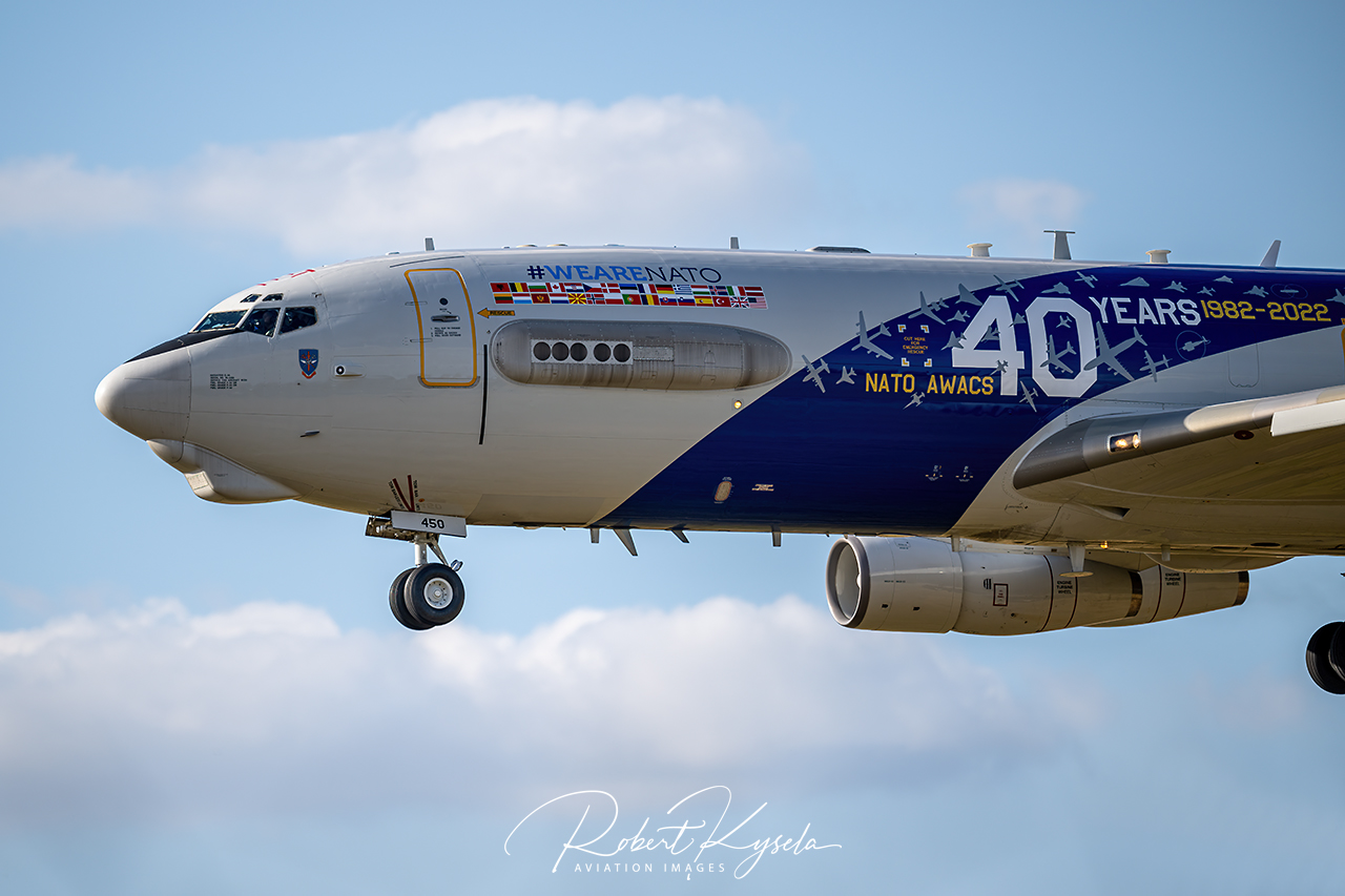 Boeing E-3A SENTRY   - © by Robert Kysela
