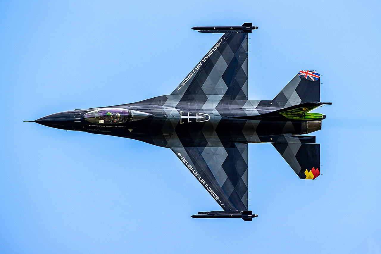 Lockheed Martin F-16AM VIPER  -  © by Will Moore