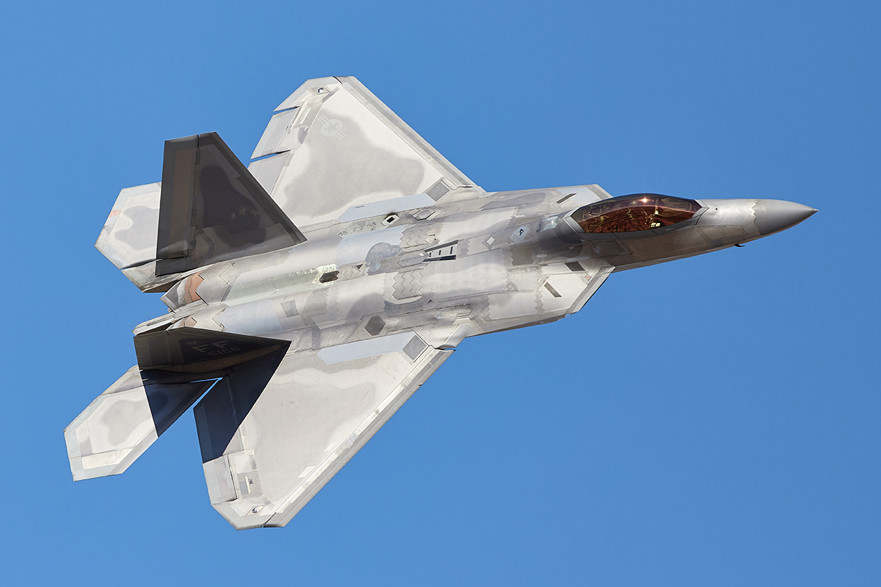 Lockheed Martin F-22 RAPTOR  -  © by Shawn Clish