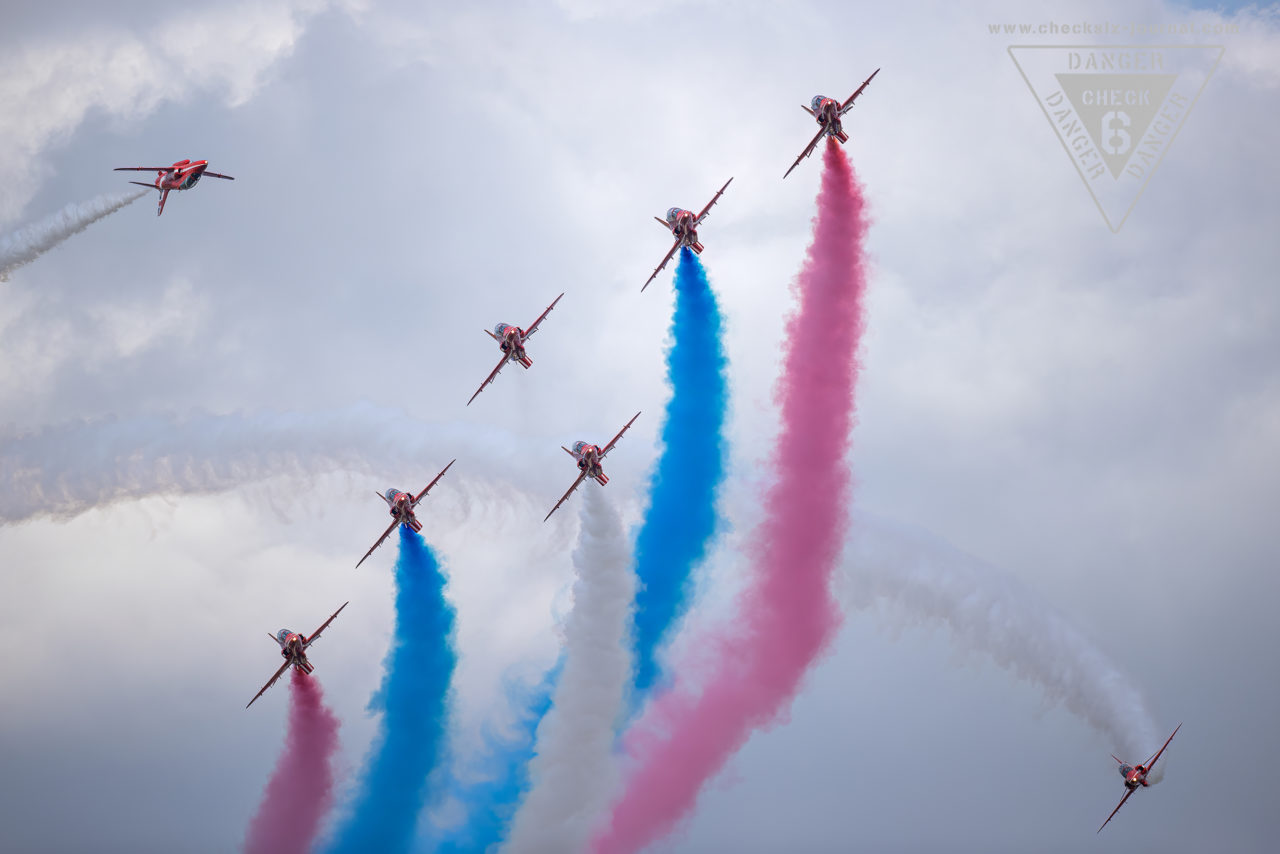 RAF Red Arrows   - © by Will Moore