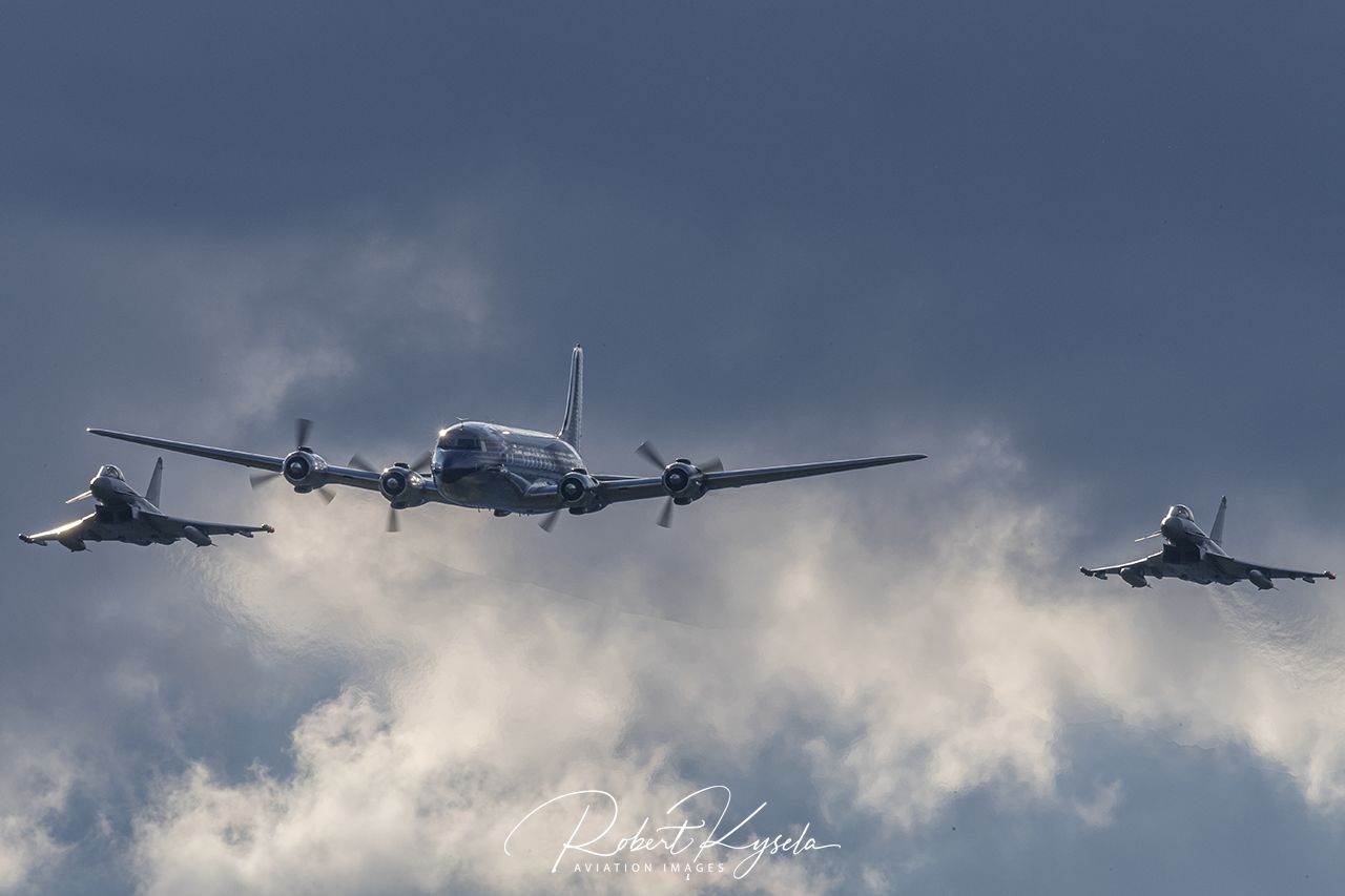 Douglas Dc-6