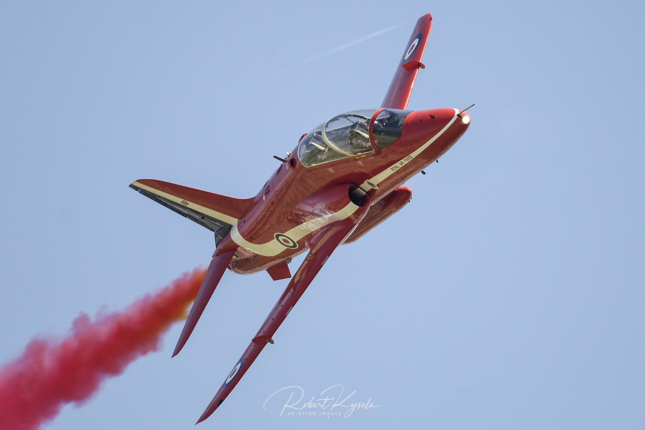 _RK_0507_RIAT_1511_RedArrows_Large