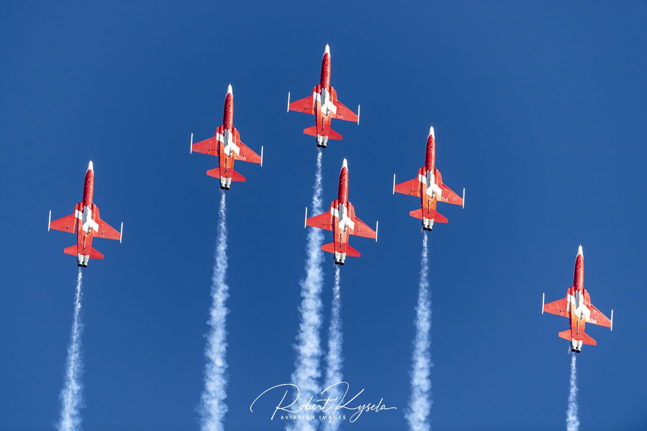 PATROUILLE SUISSE  -  © by Robert Kysela