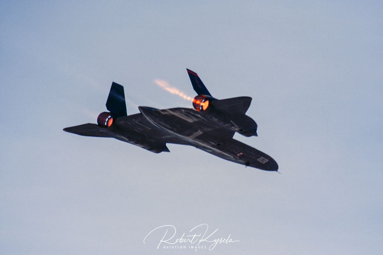 Lockheed SR-71 BLACKBIRD - © by Robert Kysela