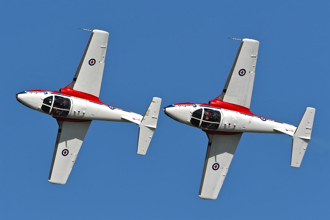 _SC_1909_LDN_025_Snowbirds_Large