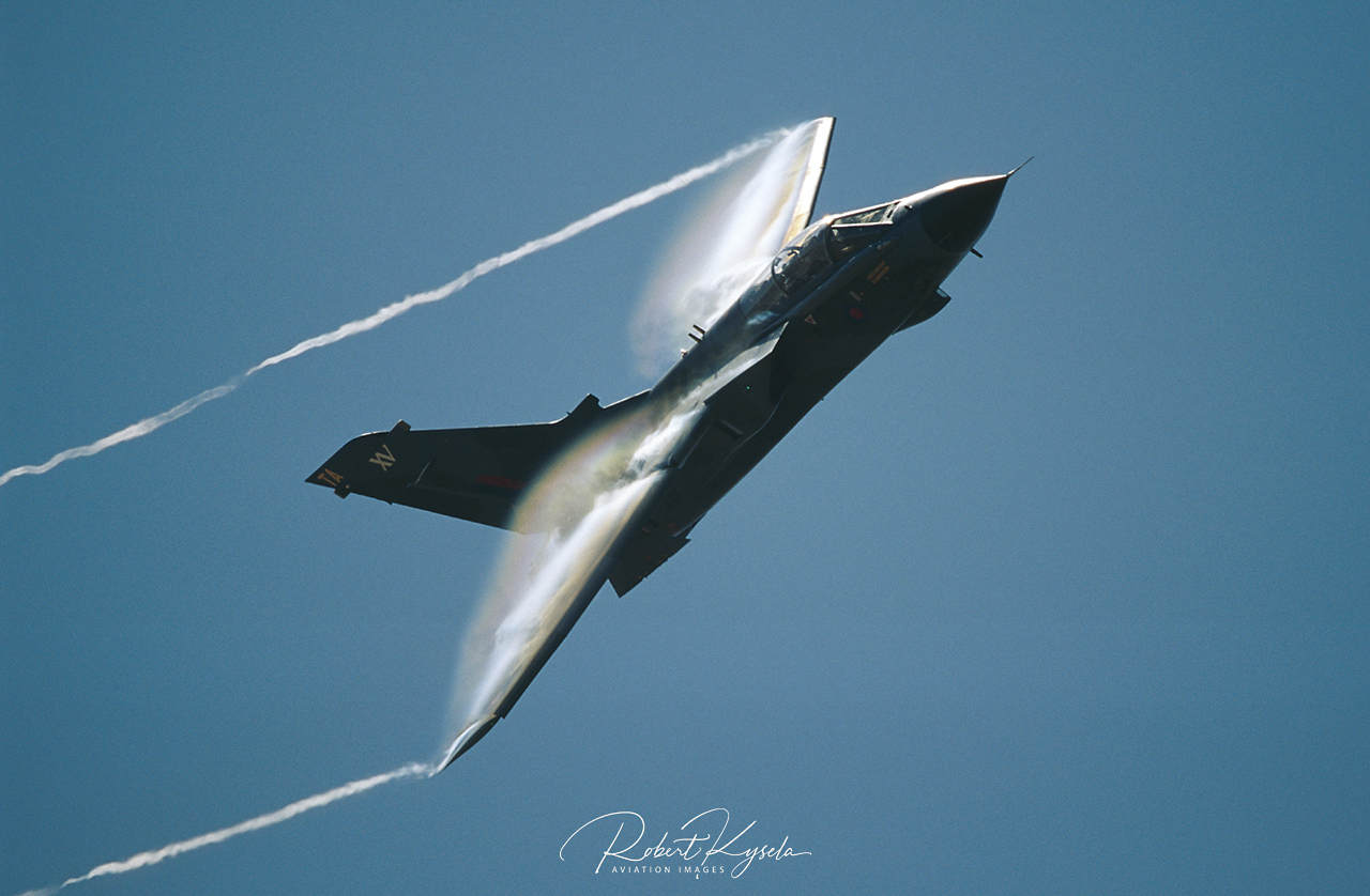 PANAVIA TORNADO Gr.Mk1a  -  © by Robert Kysela