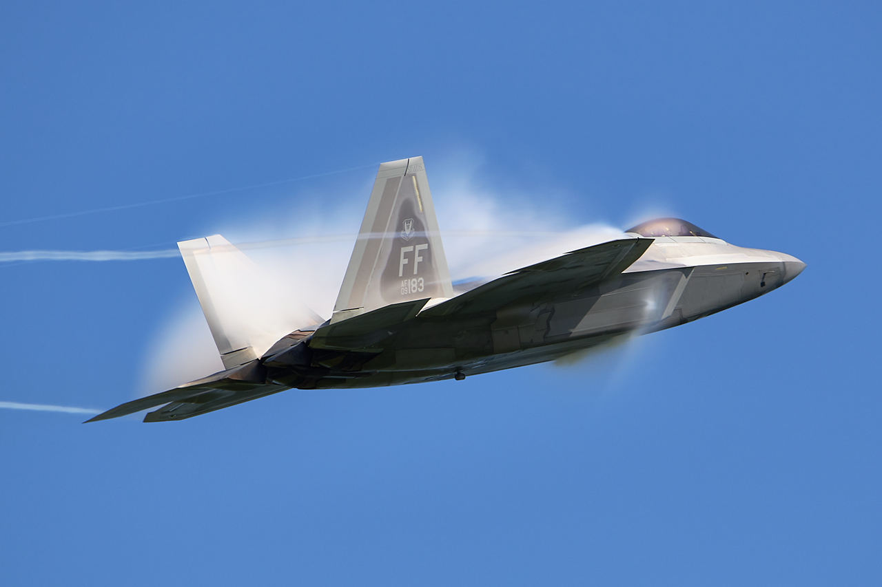 Lockheed Martin F-22A RAPTOR  -  © by Shawn Clish