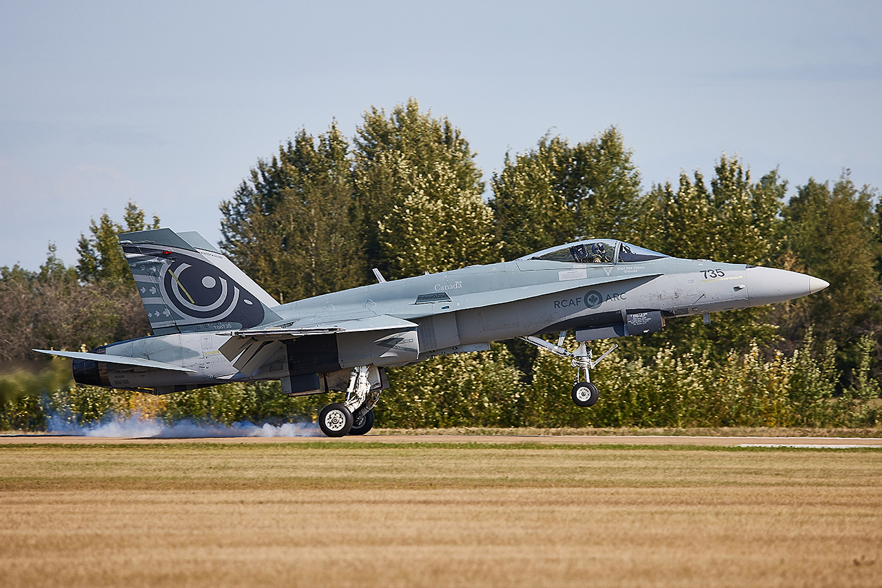 Boeing CF-188 HORNET  -  © by Shawn Clish