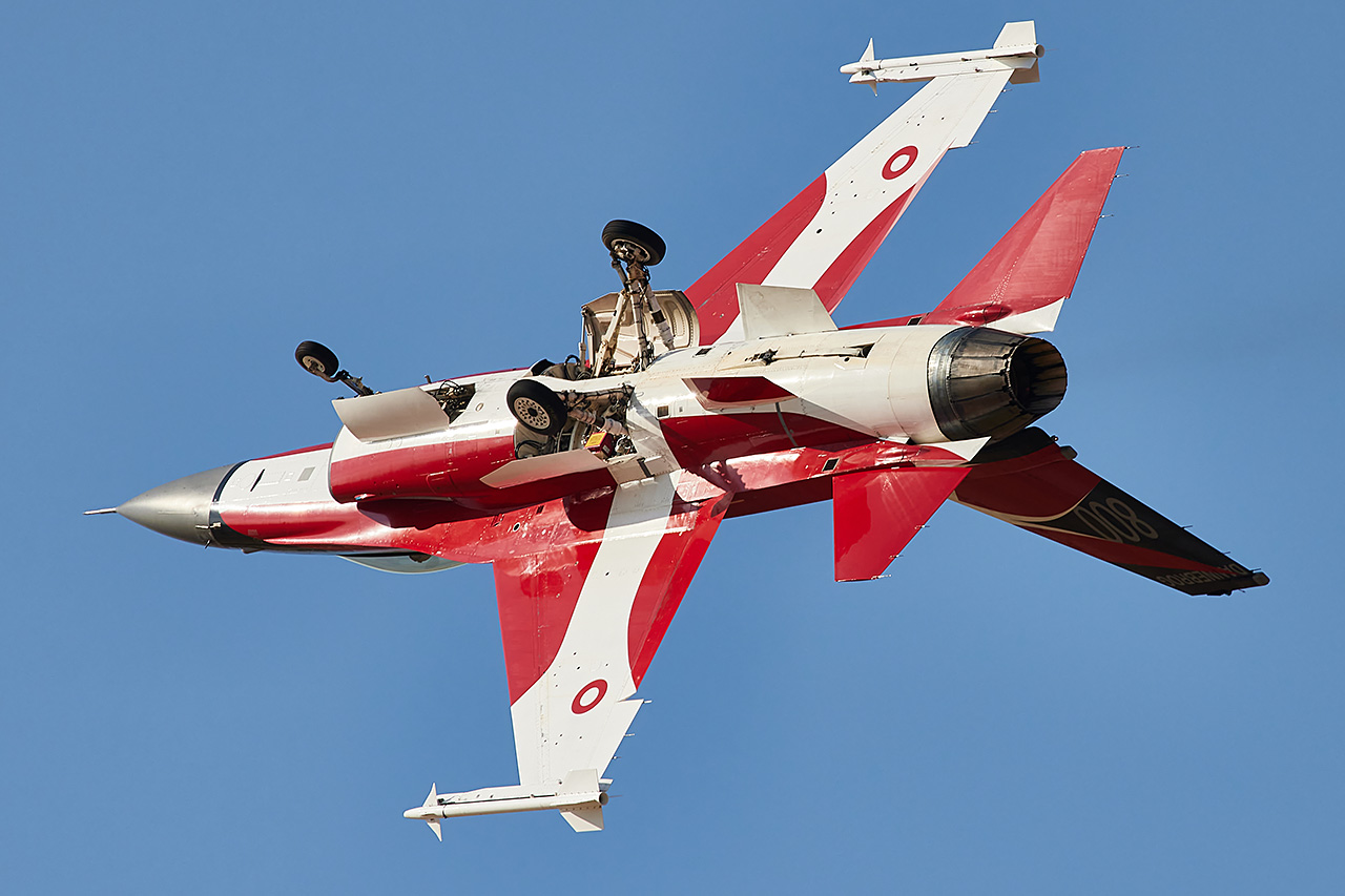 Lockheed Martin F-16AM FIGHTING FALCON  -  © by Shawn Clish