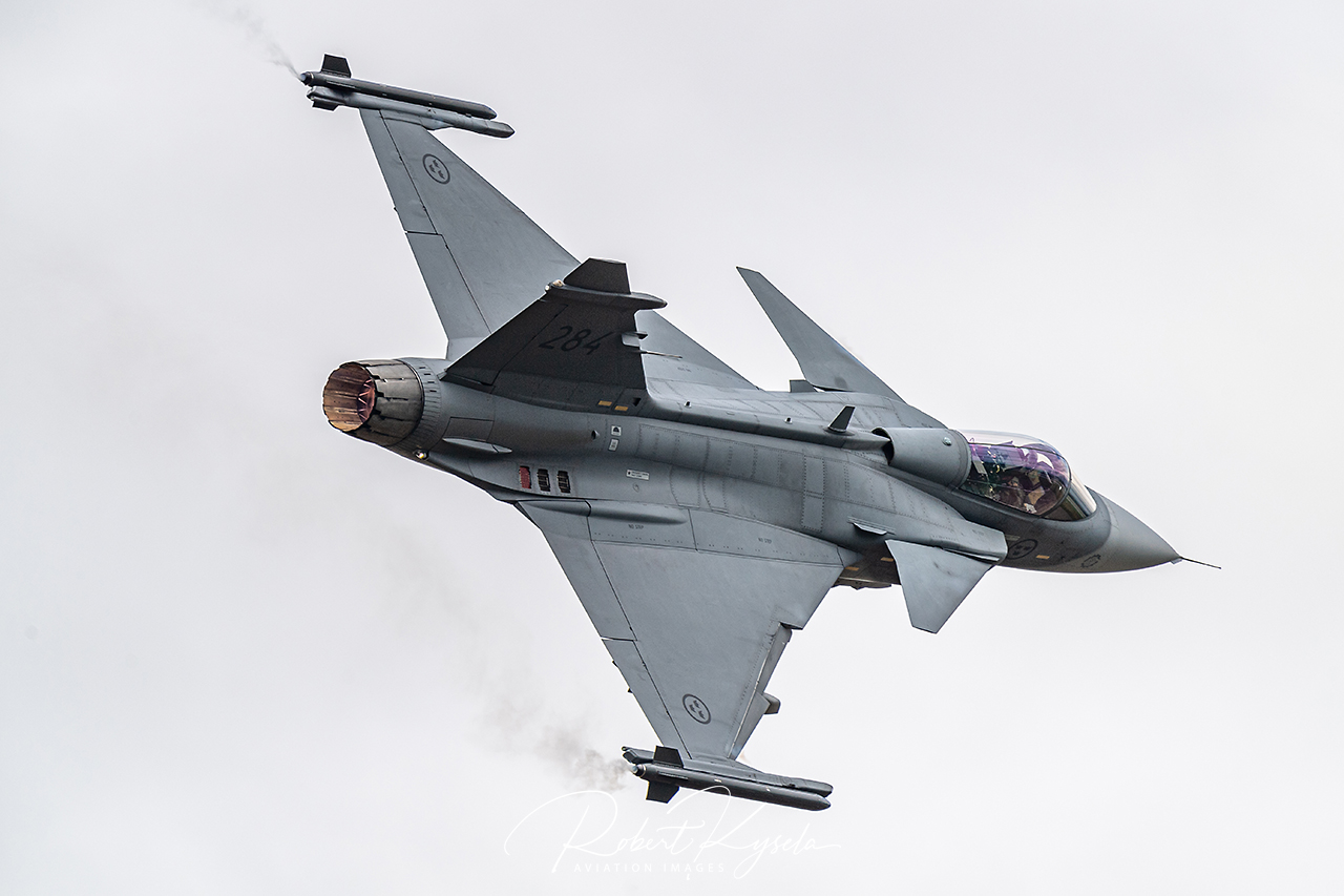 SAAB JAS-39C GRIPEN    - © by Robert Kysela