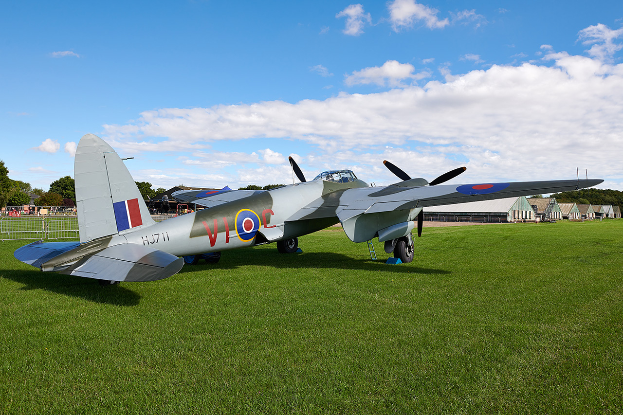 DeHavilland DH.98 MOSQUITO NF.II   -  © by Shawn Clish