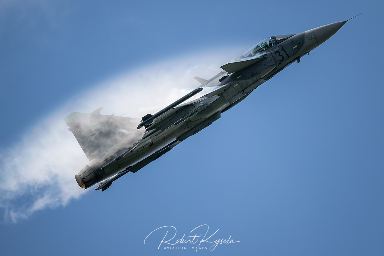 Saab JAS-39C GRIPEN   - © by Robert Kysela