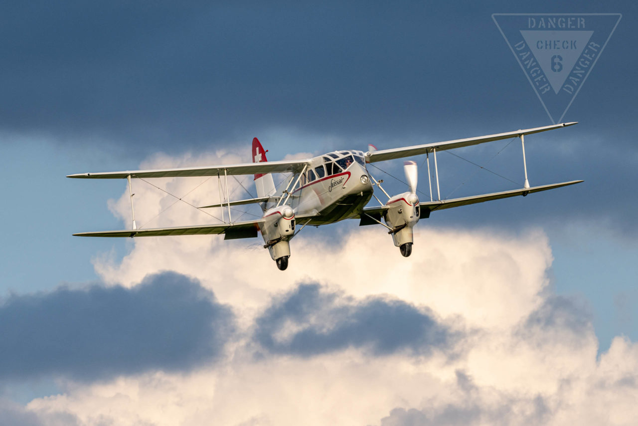 deHavilland DH.89 DRAGON RAPIDE   - © by R. Kysela