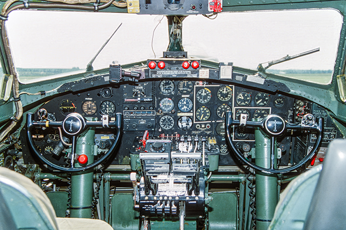 Boing B-17G Cockpit. - image by: Robert Kysela
